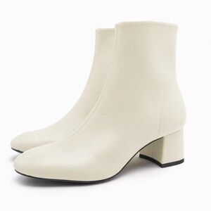 Zara  white booties